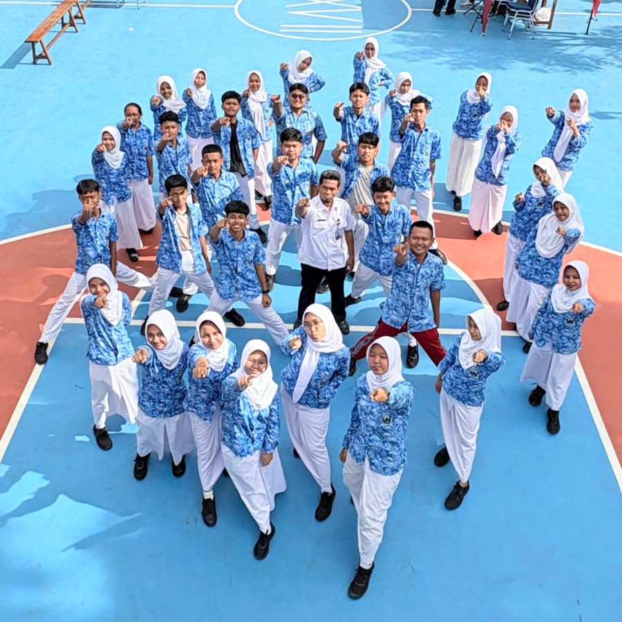 BAHASA INGGRIS KELAS XI.5.7.8.10